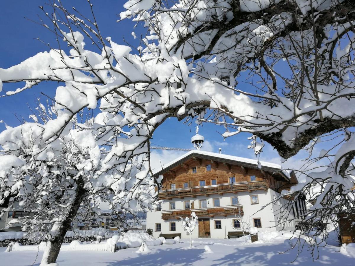 Ferienwohnung Huberhof Oberndorf en Tyrol Extérieur photo